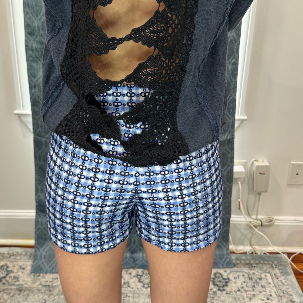 Vineyard Vines shorts